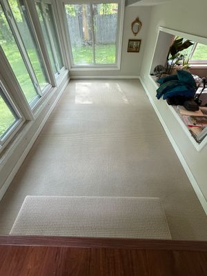 Laminate Removal and Carpet Installation in Zionsville, IN