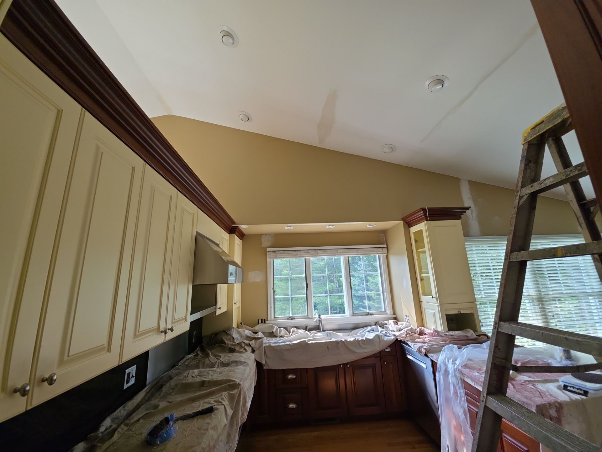 Full Interior Condo Painting in Spring Lake Michigan by Gordon Painting