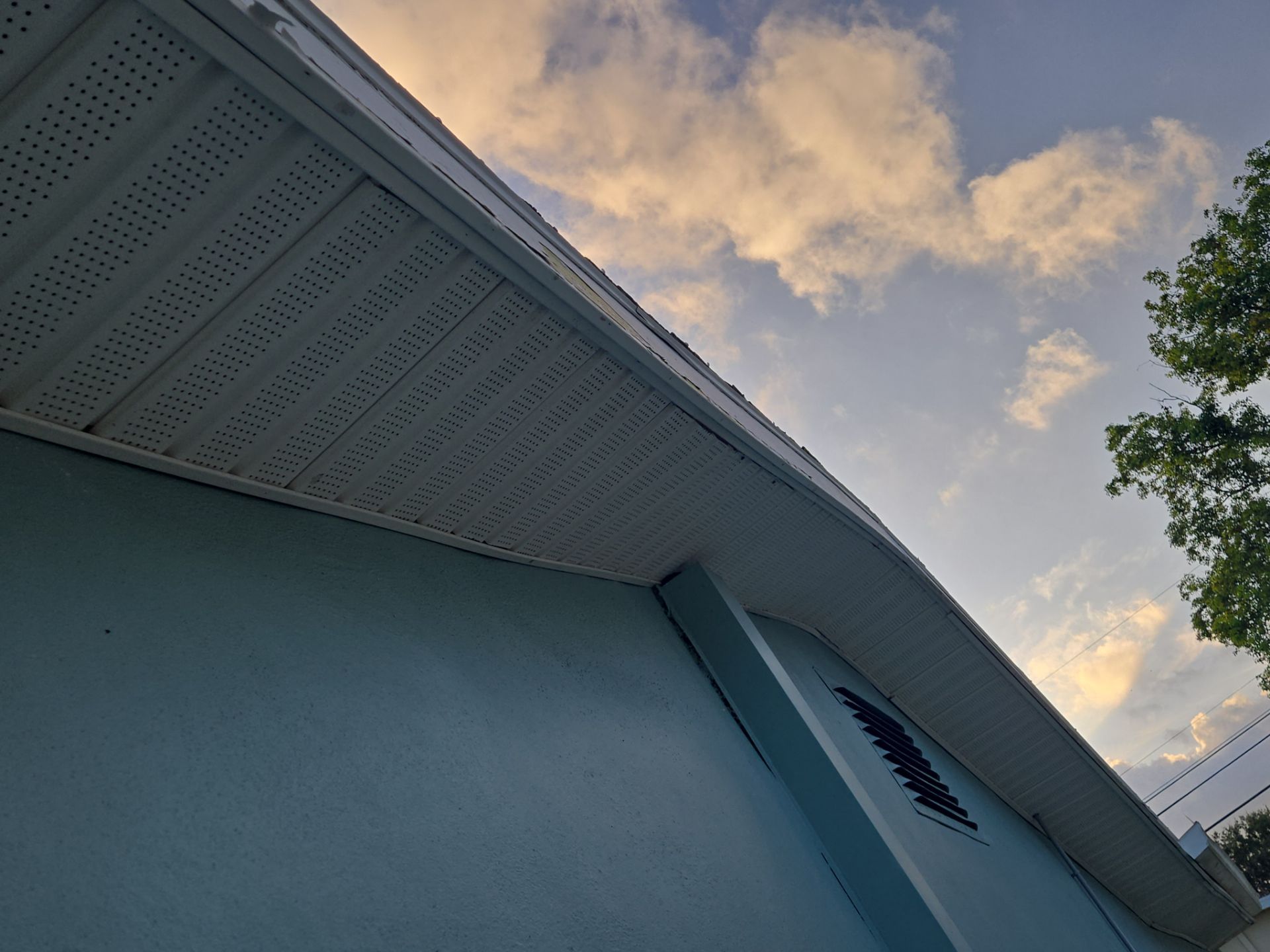 Project in Largo 33774 by Mitchell Roofing Company LLC