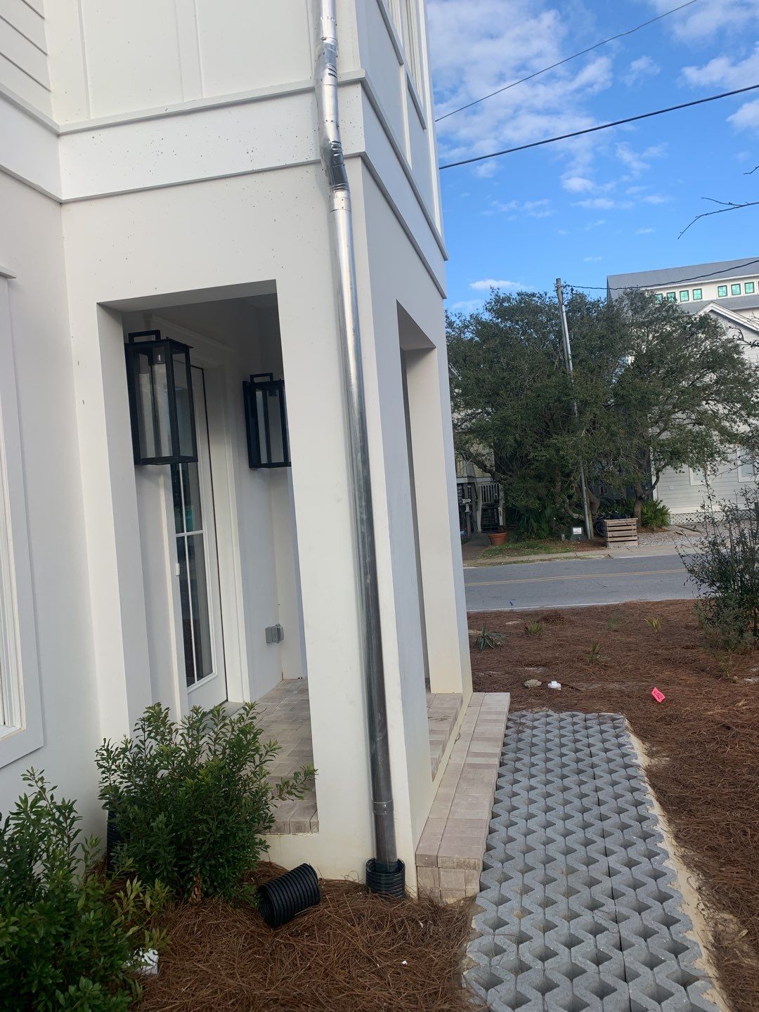 Half-Round Gutters in Galvalume Color in Santa Rosa Beach FL by Gutter Professors