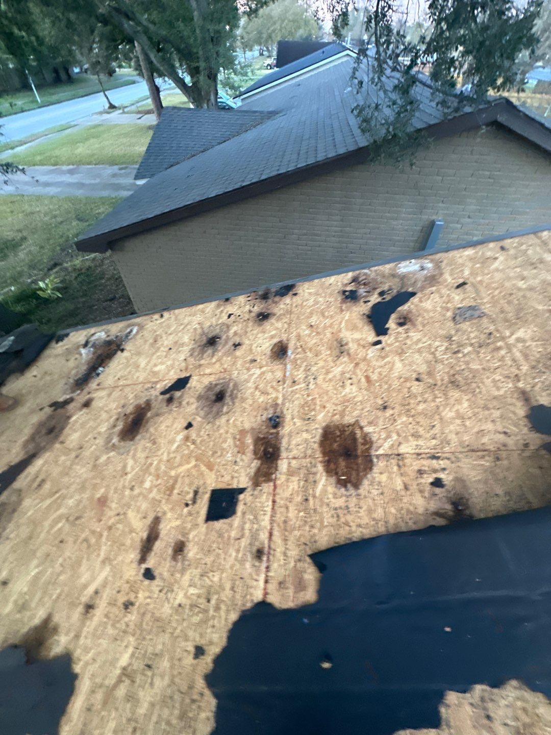 Roof Replacement Houston by Roof Repair Company