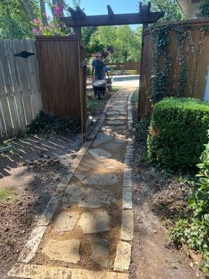 Flagstone walkway using Flagstone