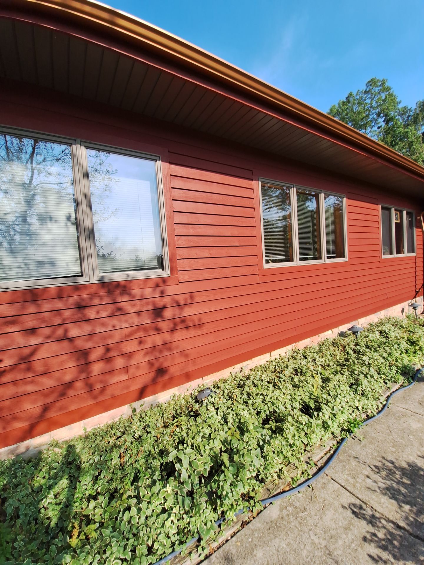 Color update with exterior staining and painting by Gordon Painting