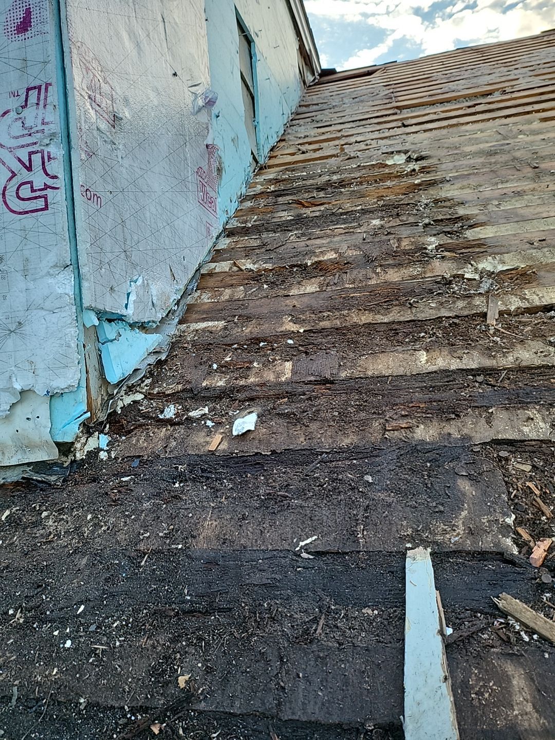 Residential Roofing Installation using Owens Corning Duration Onyx Black by A Plus Exterior