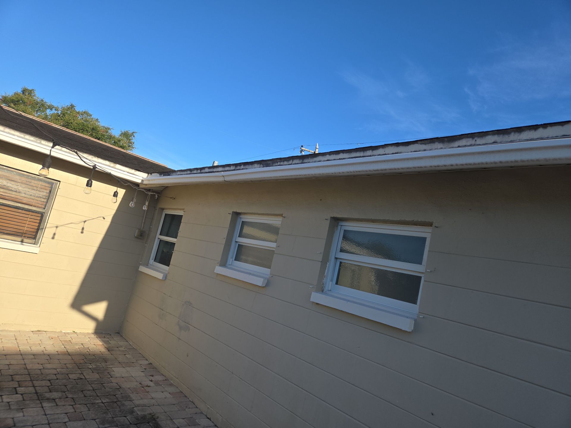 Project in St. Petersburg 33709 by Mitchell Roofing Company LLC 