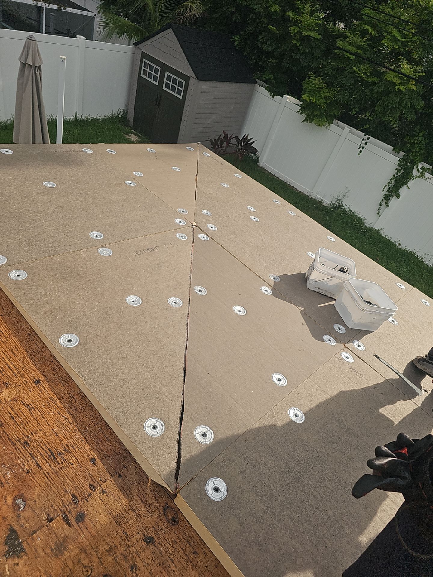 Project in Seminole 33772 by Mitchell Roofing Company LLC 
