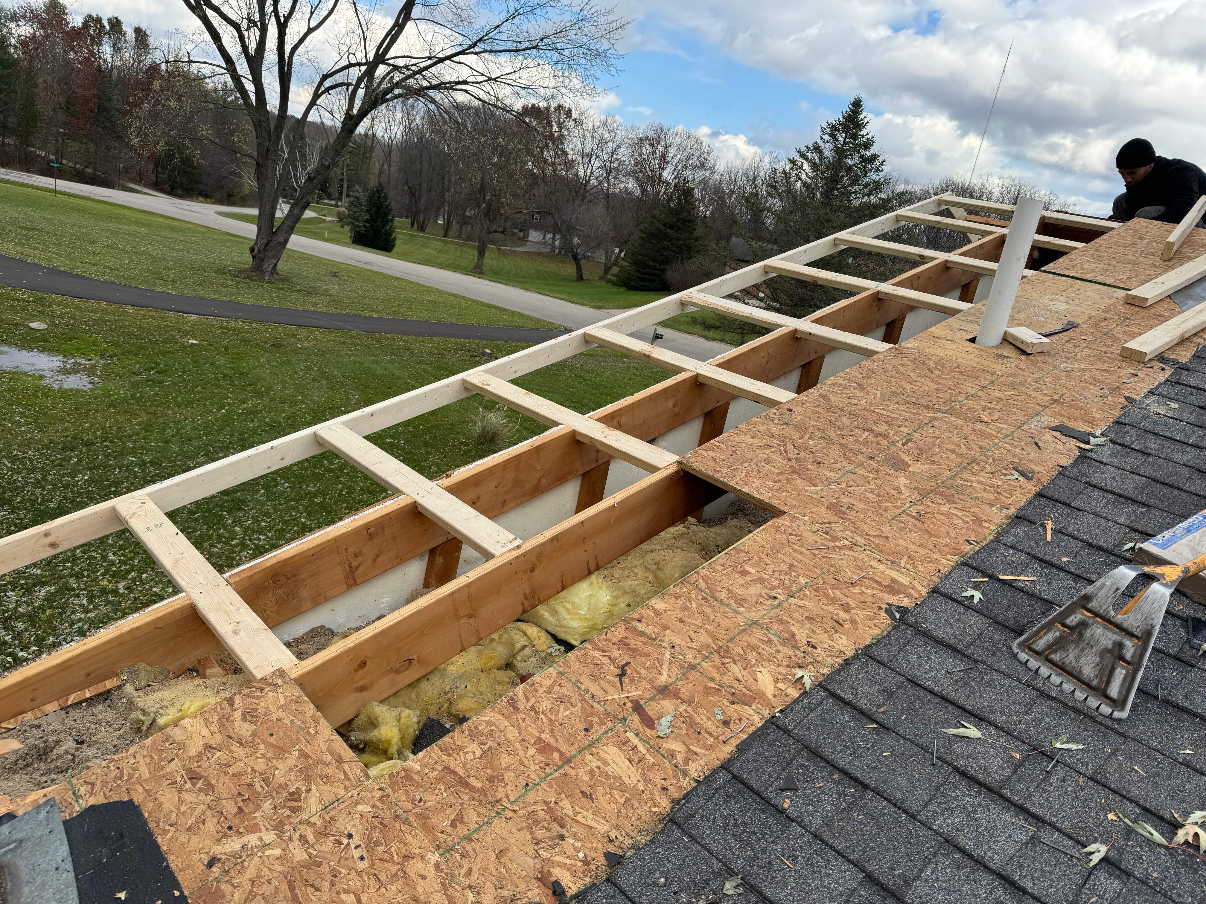 Residential Roofing Installation using Certainteed Landmark ClimateFlex by GRACCO