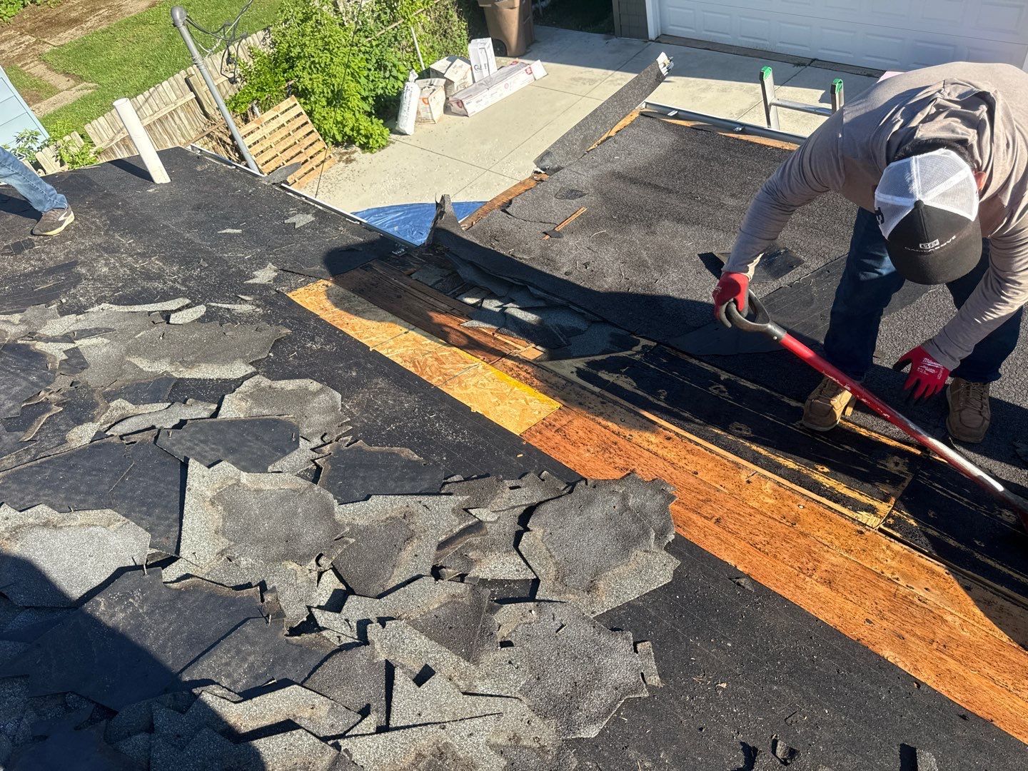 Roof Replacement using Owens Corning Tru Definitions by 180 Contractors