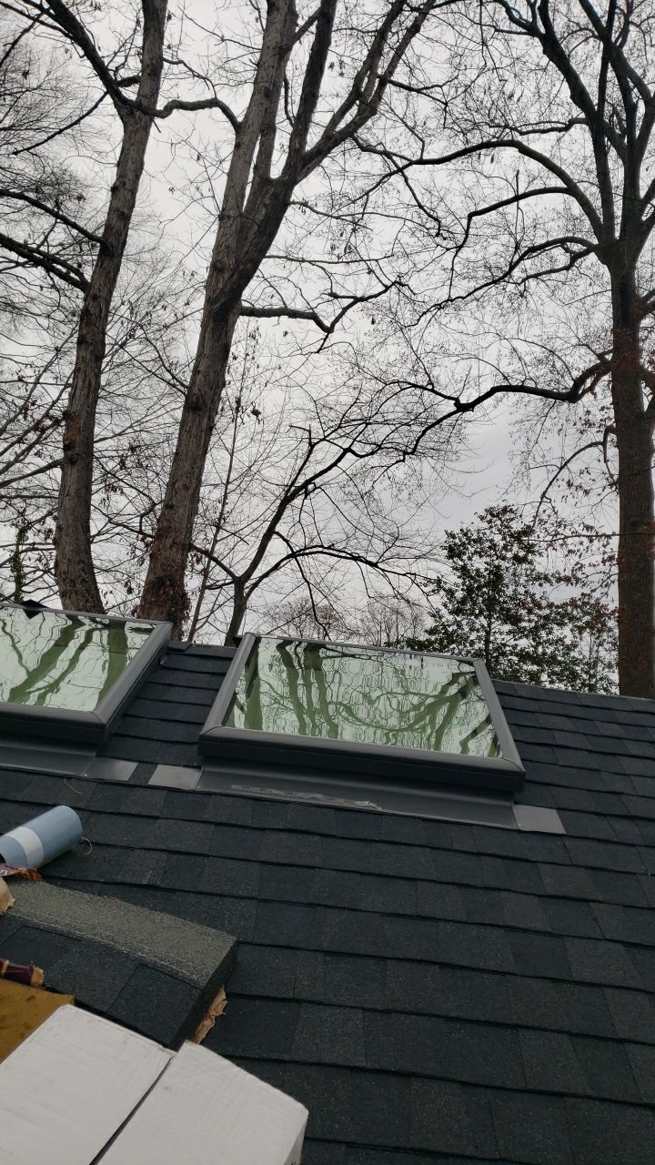 McLean: Certainteed Landmark Pro Designer Shingles in Max Def Charcoal Black by RM Banning, Inc.