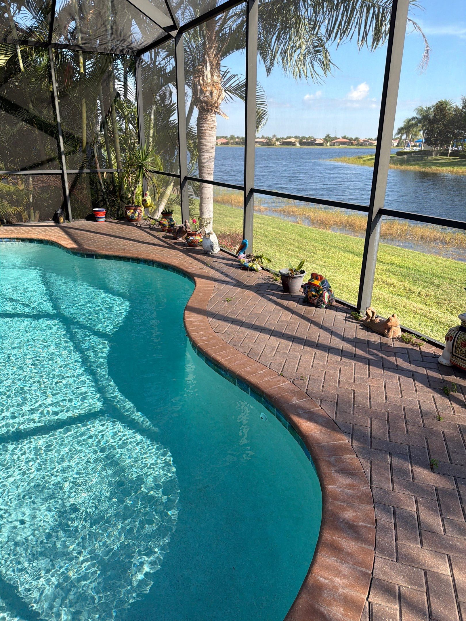 Valencia Lakes Paver Stripping and Sealing for Full Residential Property by Supreme Paver Experts