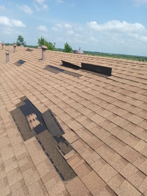 Commercial Roofing Installation using ATLAS Pinnacle Pristine Shingles by Harvey Roofing & Construction