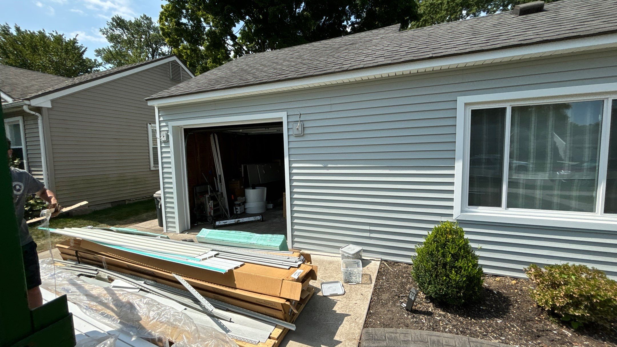Siding Replacement using Alside Odyssey D4" by 180 Contractors