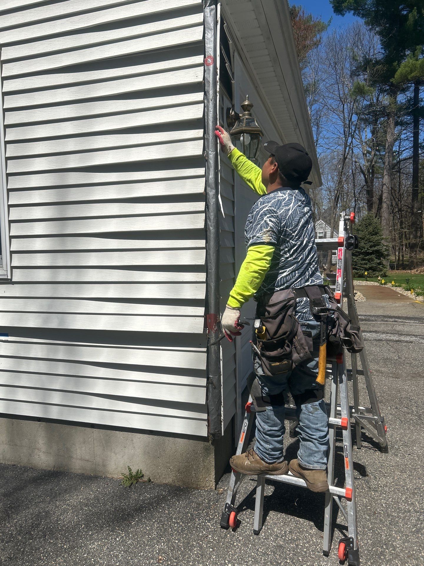 Vinyl Siding Repair with Spot Replacement by Mighty Dog Roofing of Greater Middlesex County
