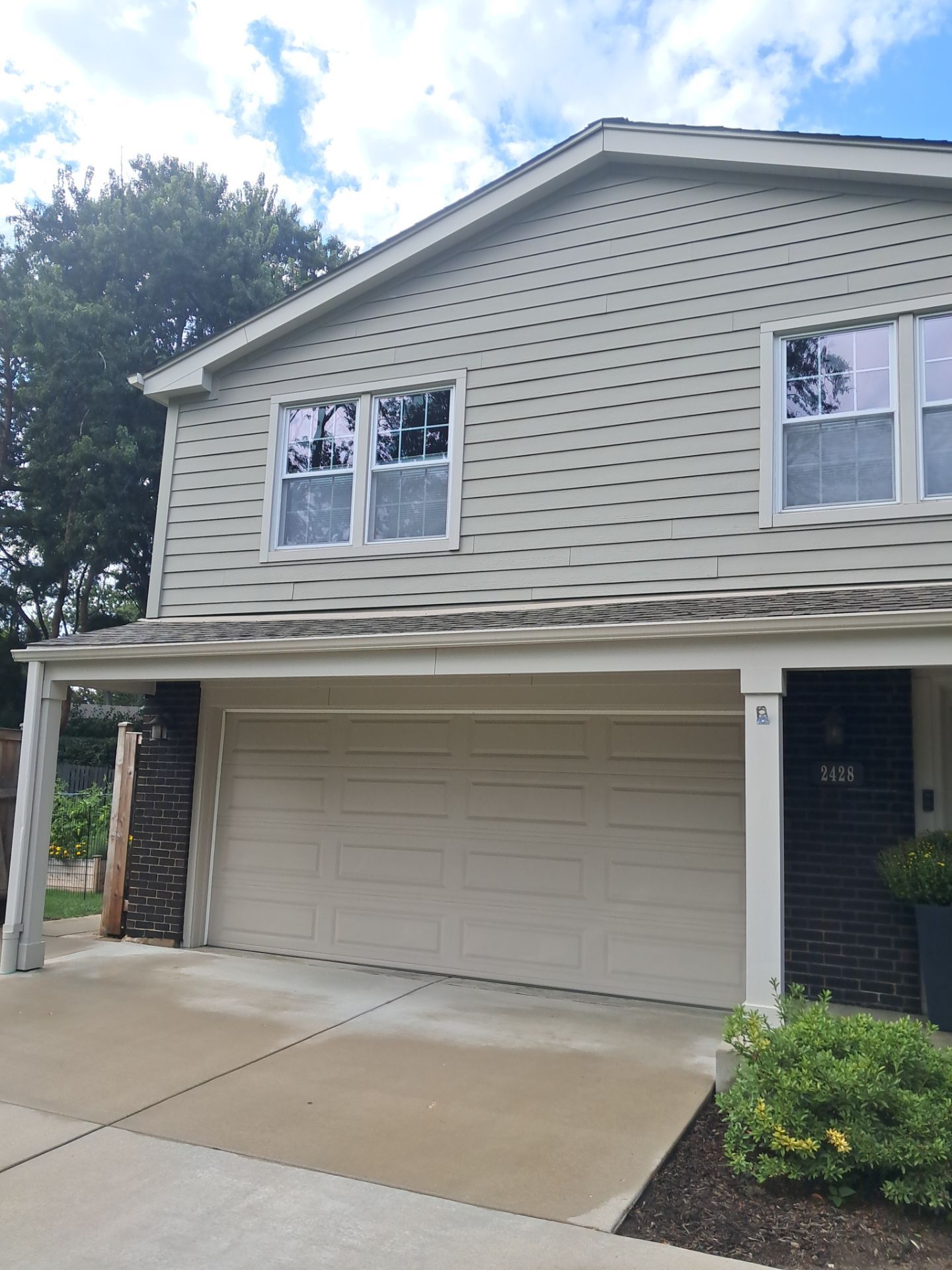Exterior House Washing, Window Cleaning & Hardscape Maintenance by Northern Power Washing LLC.