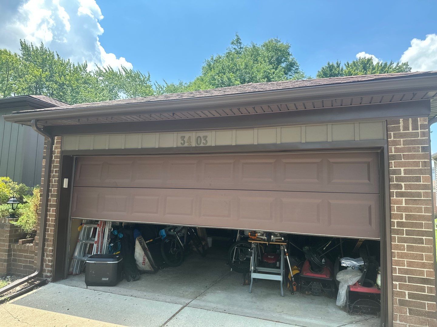 Siding Installation using Ascend 7" Composite Flagship Brown by 180 Contractors