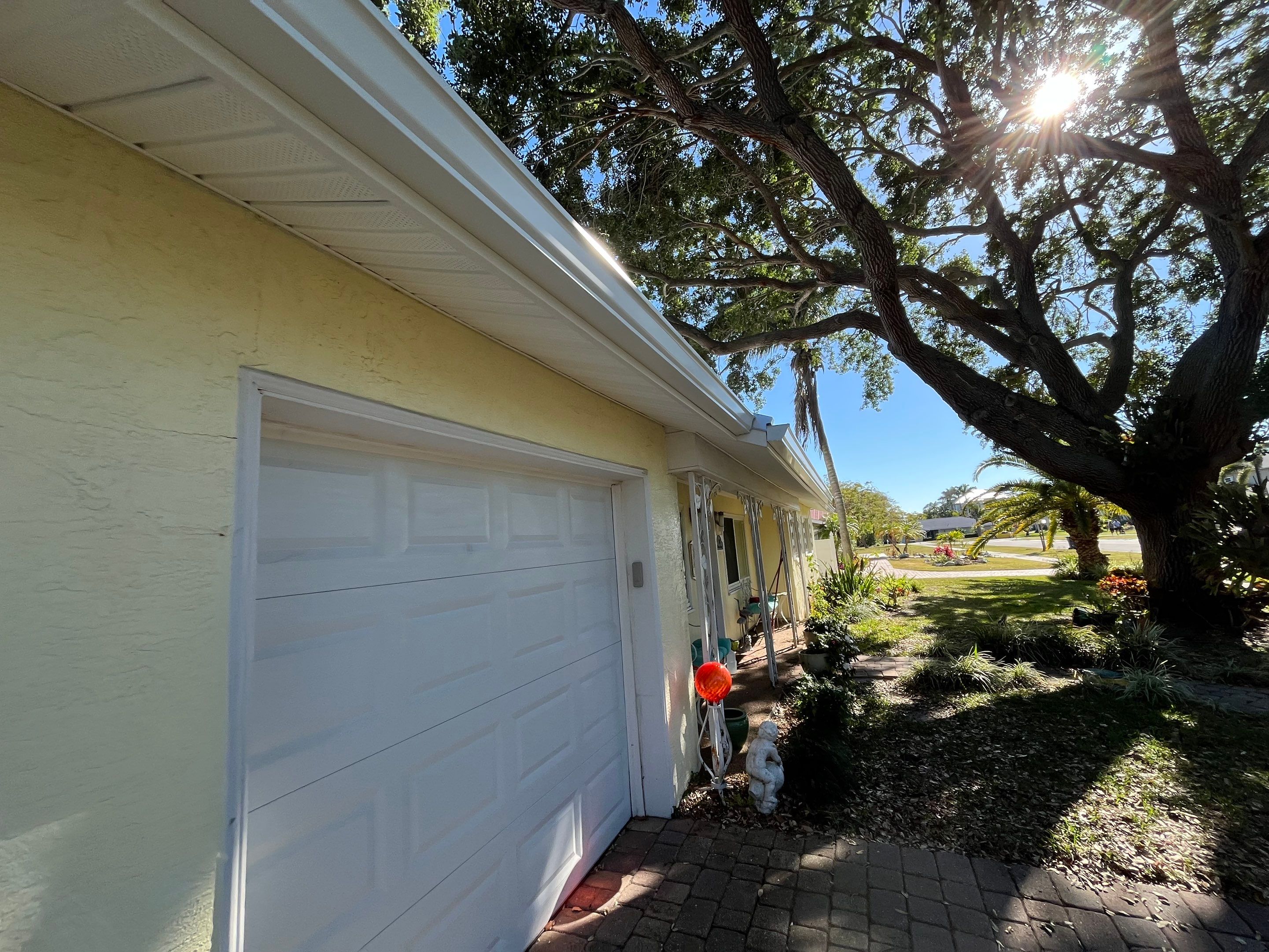 Soffit and Fascia Installation in Sarasota FL by Gutter Professors