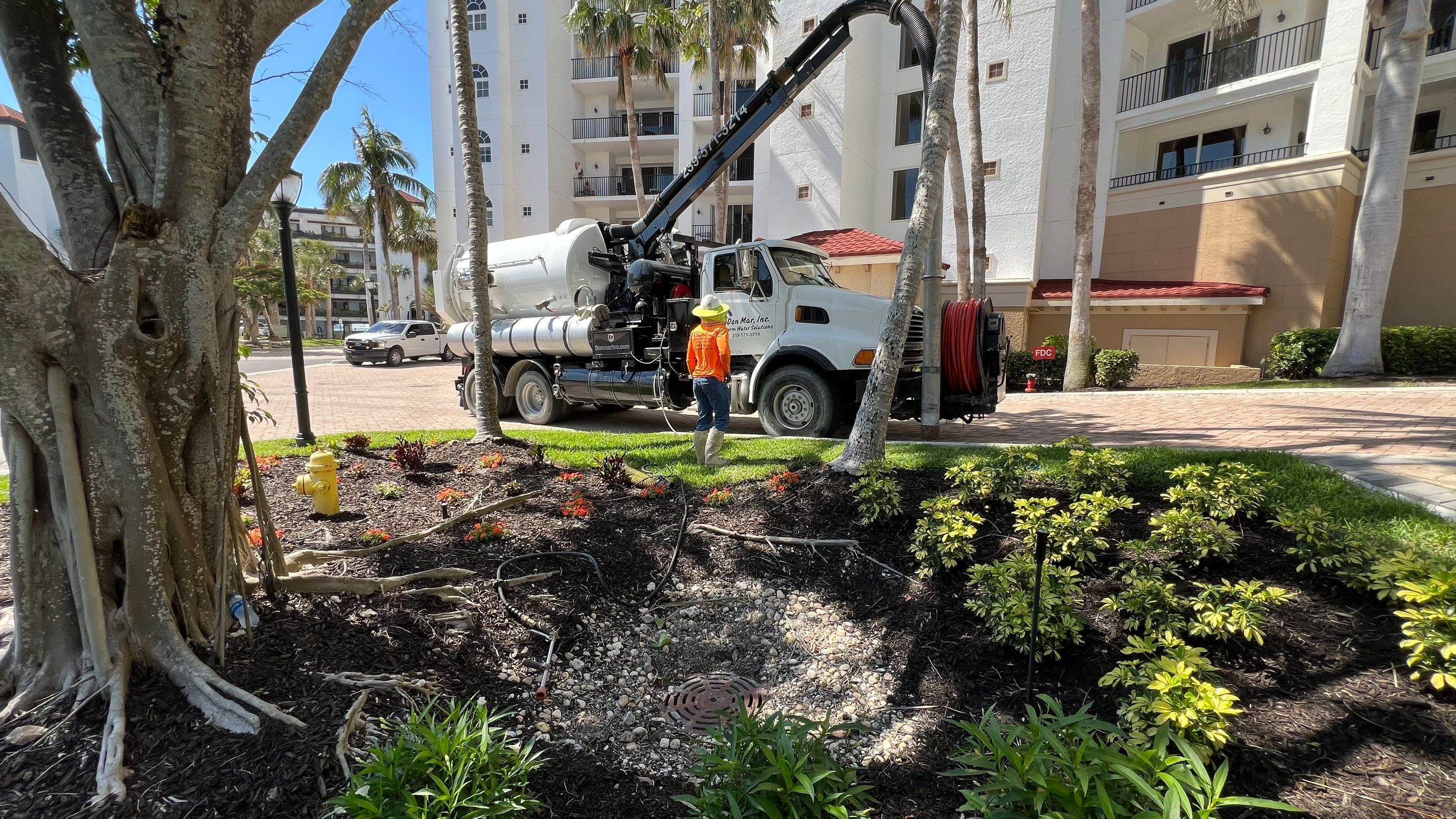 Condo Parking Garage Cleanup and Stormwater System Maintenance by APS Power & Water