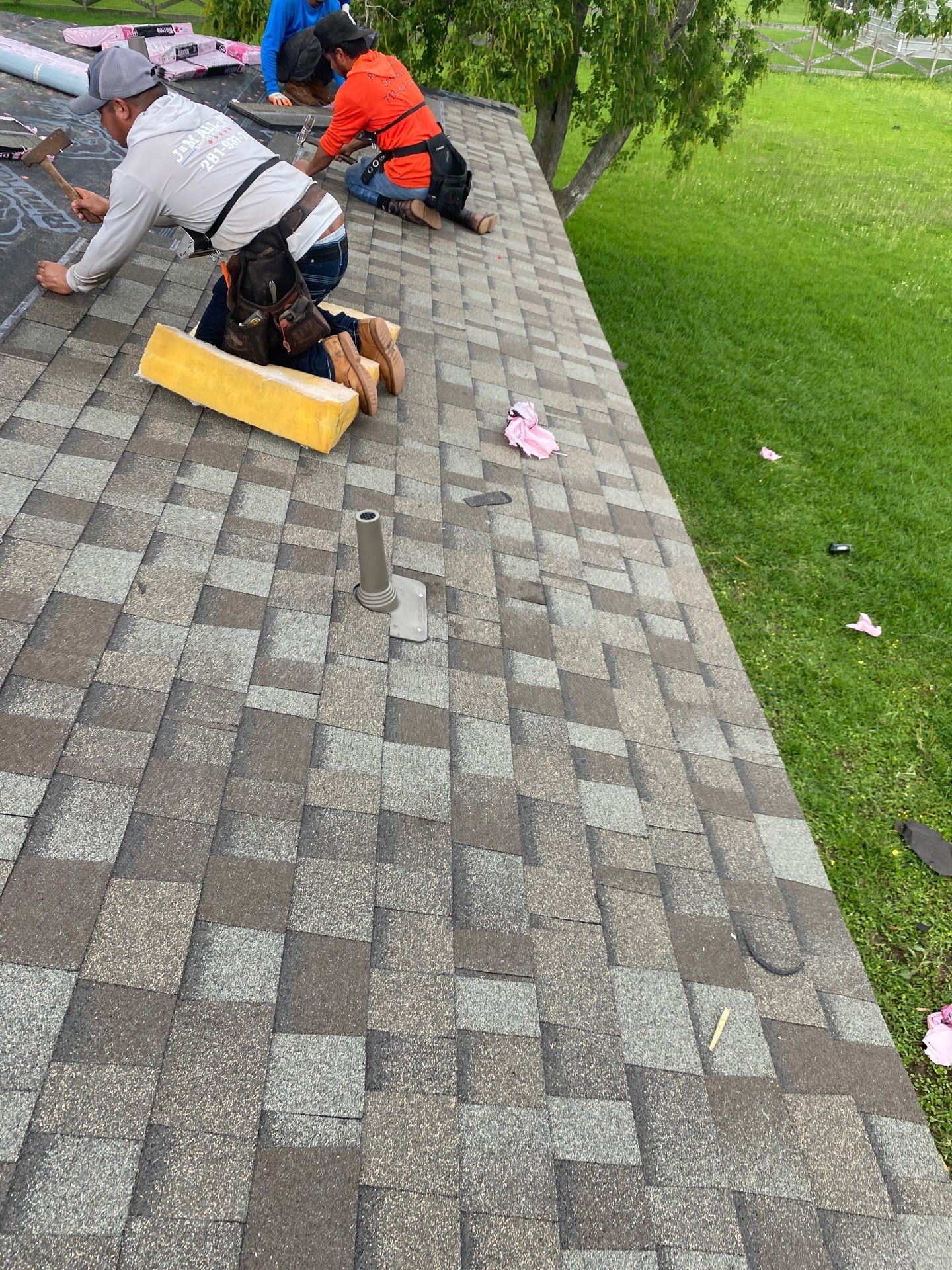 Residential Roofing Installation using Owen's Corning Duration (Lifetime) Shingles by Roof Repair Company