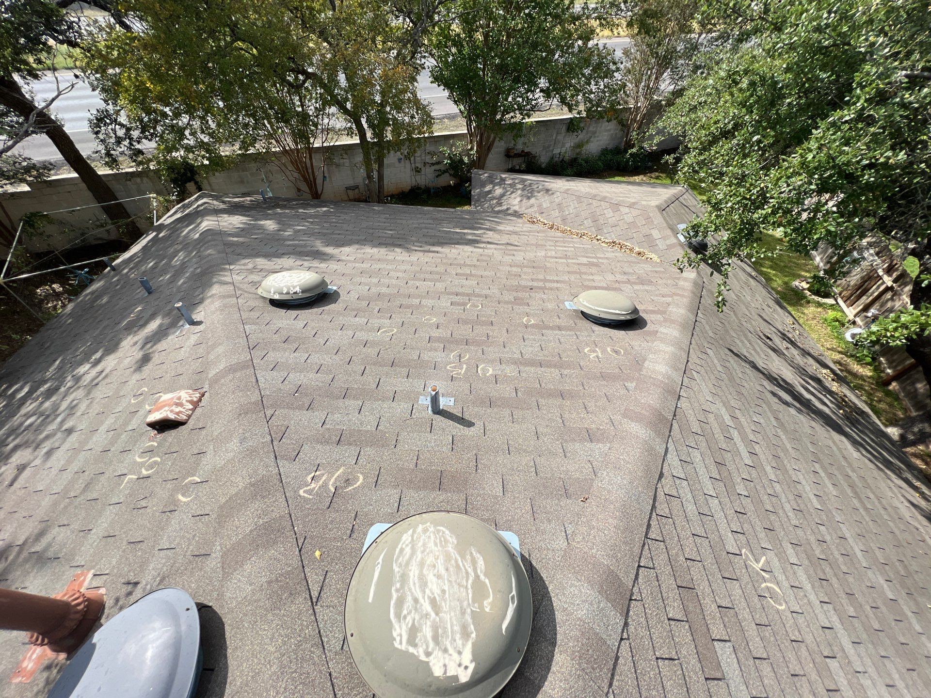 Rental property upgrade using CertainTeed Landmark shingles. by Oakwood Roofing and Construction, LLC