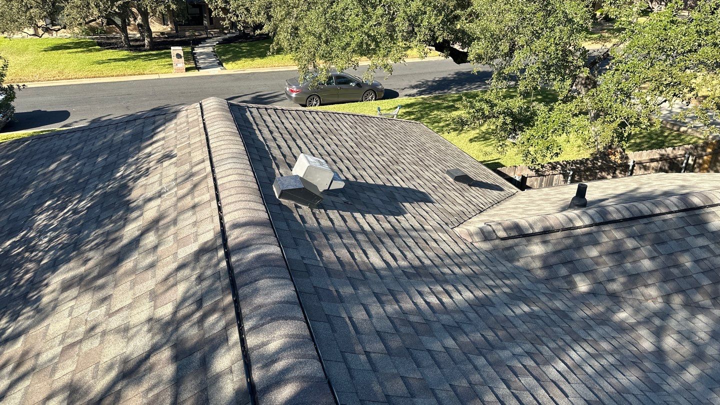 Weathered Wood - CertainTeed Landmark by RoofsOnly.com