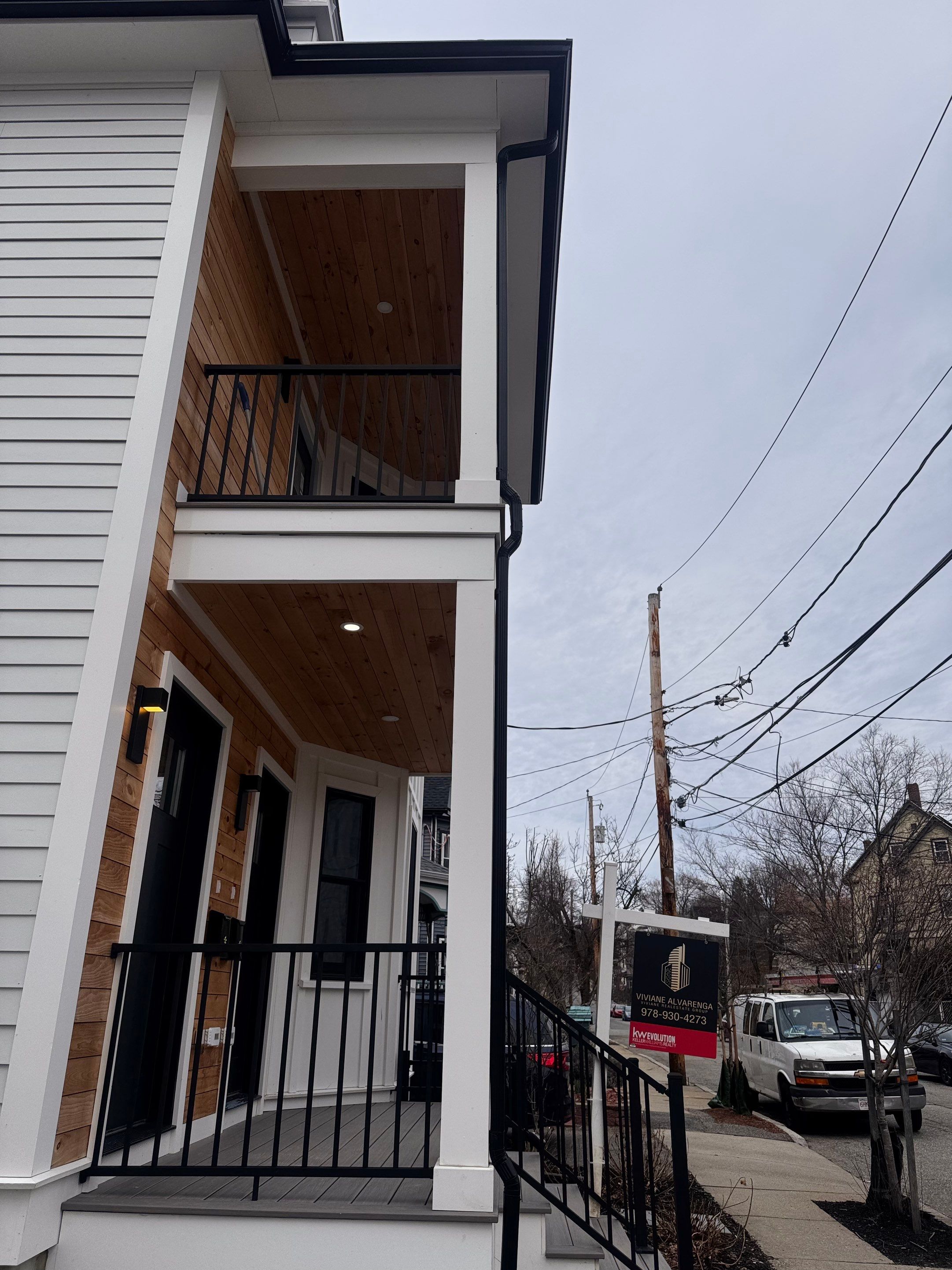 Black Gutter Installation by JOHNNYS PRO