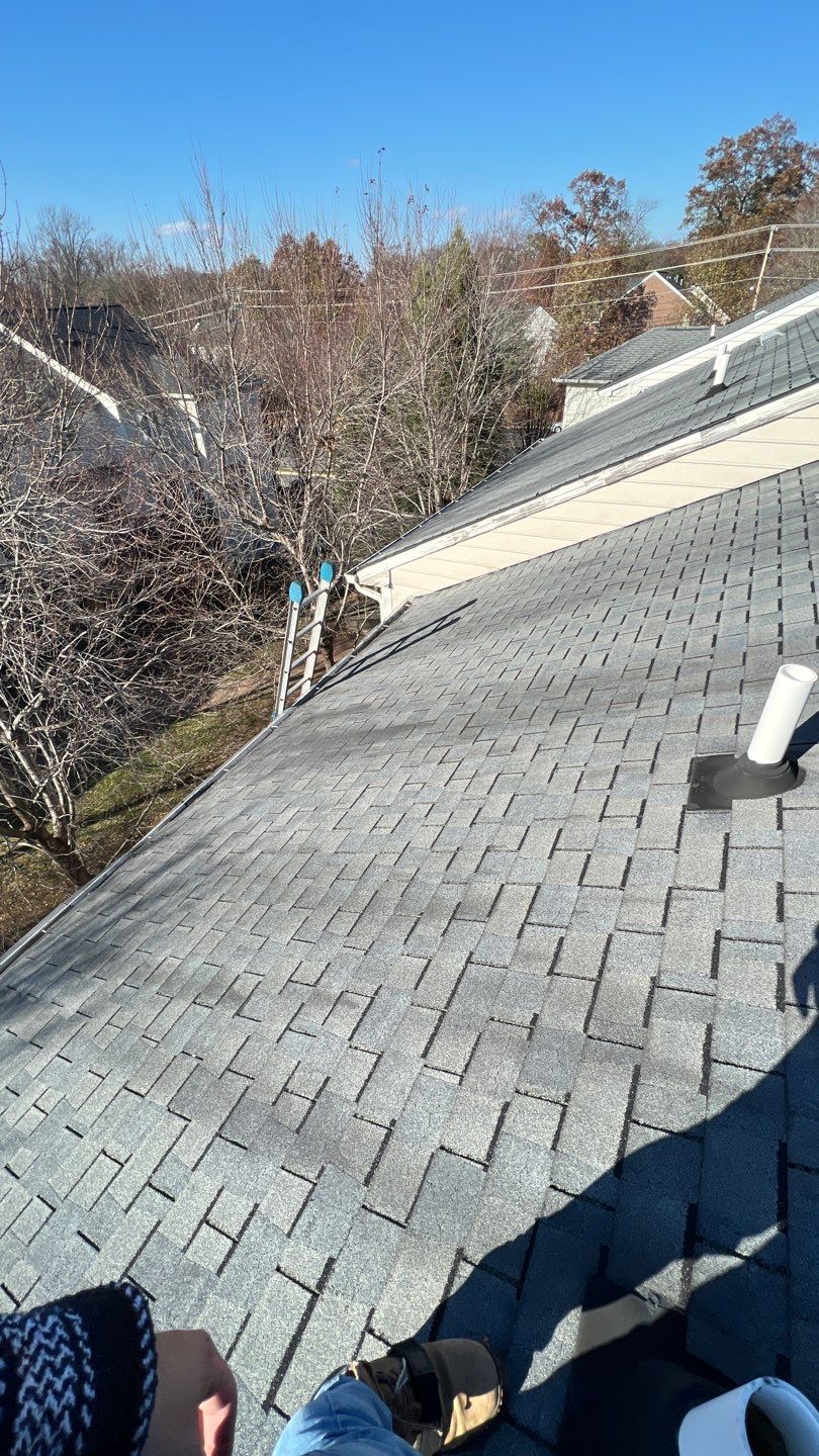 Fairfax: Residential Roof Replacement with CertainTeed Landmark in Charcoal Black by RM Banning, Inc.
