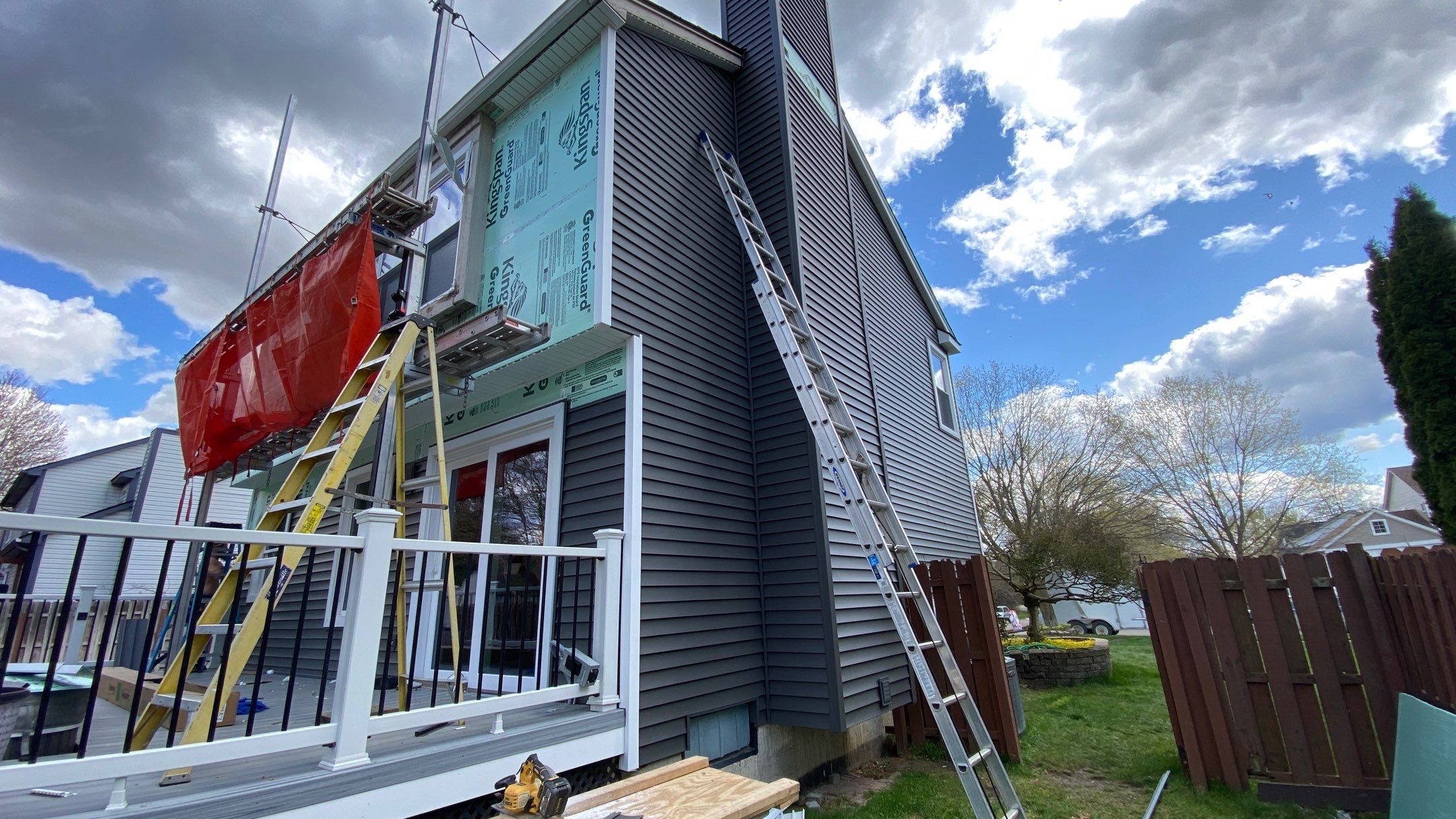 Siding Replacement using CertainTeed Restoration Classis D4 by 180 Contractors