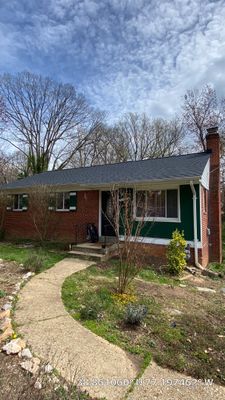 Falls Church - Certainteed Landmark Charcoal Black Roof Project
