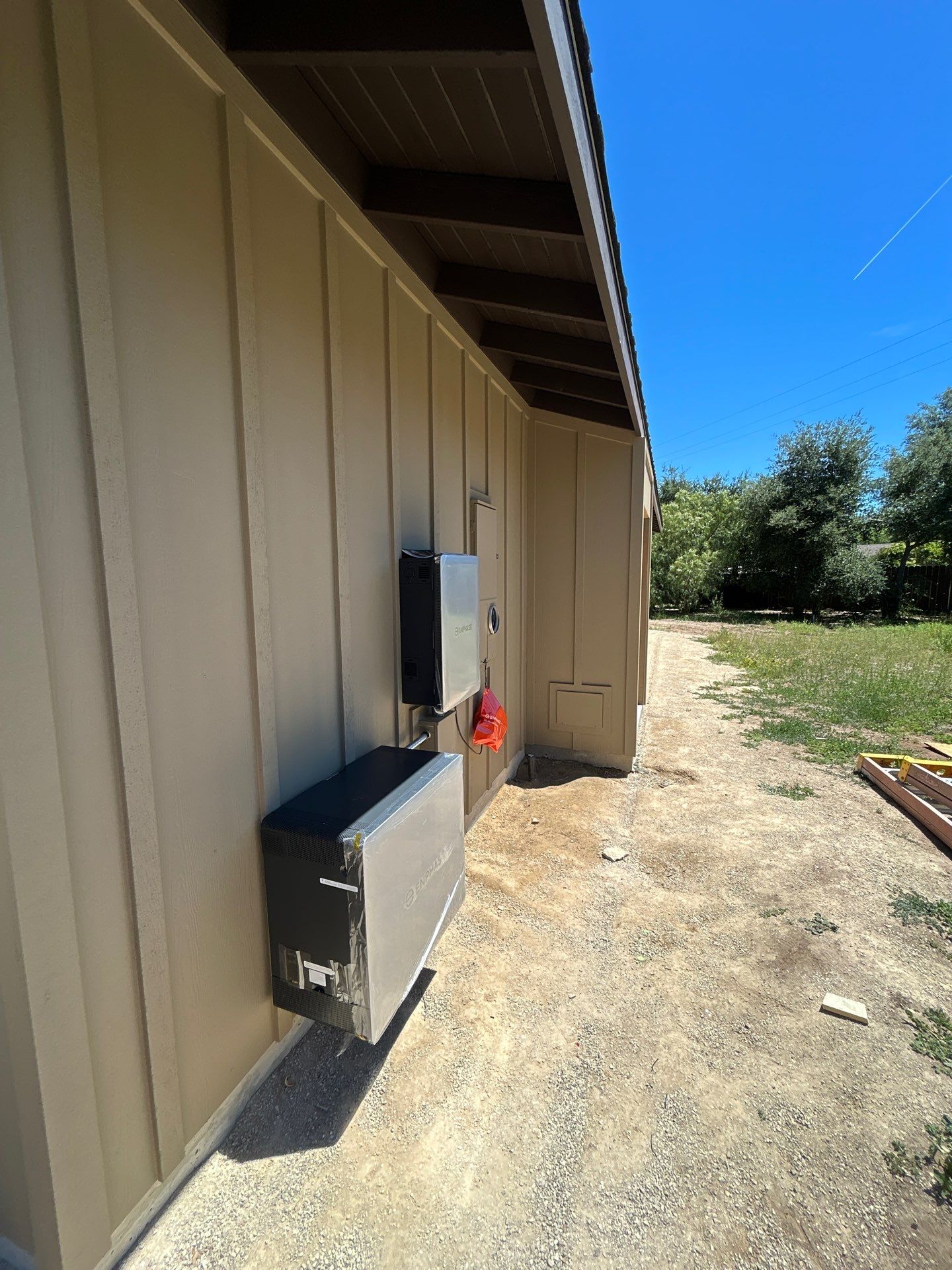 Solar And Battery Install For New Construction by Sunrise 805