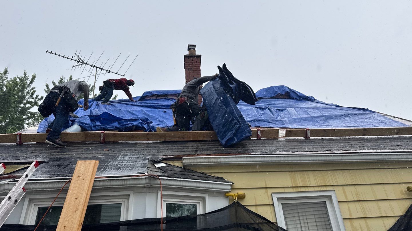 Roof Replacement using Owens Corning Storm Cloud by 180 Contractors