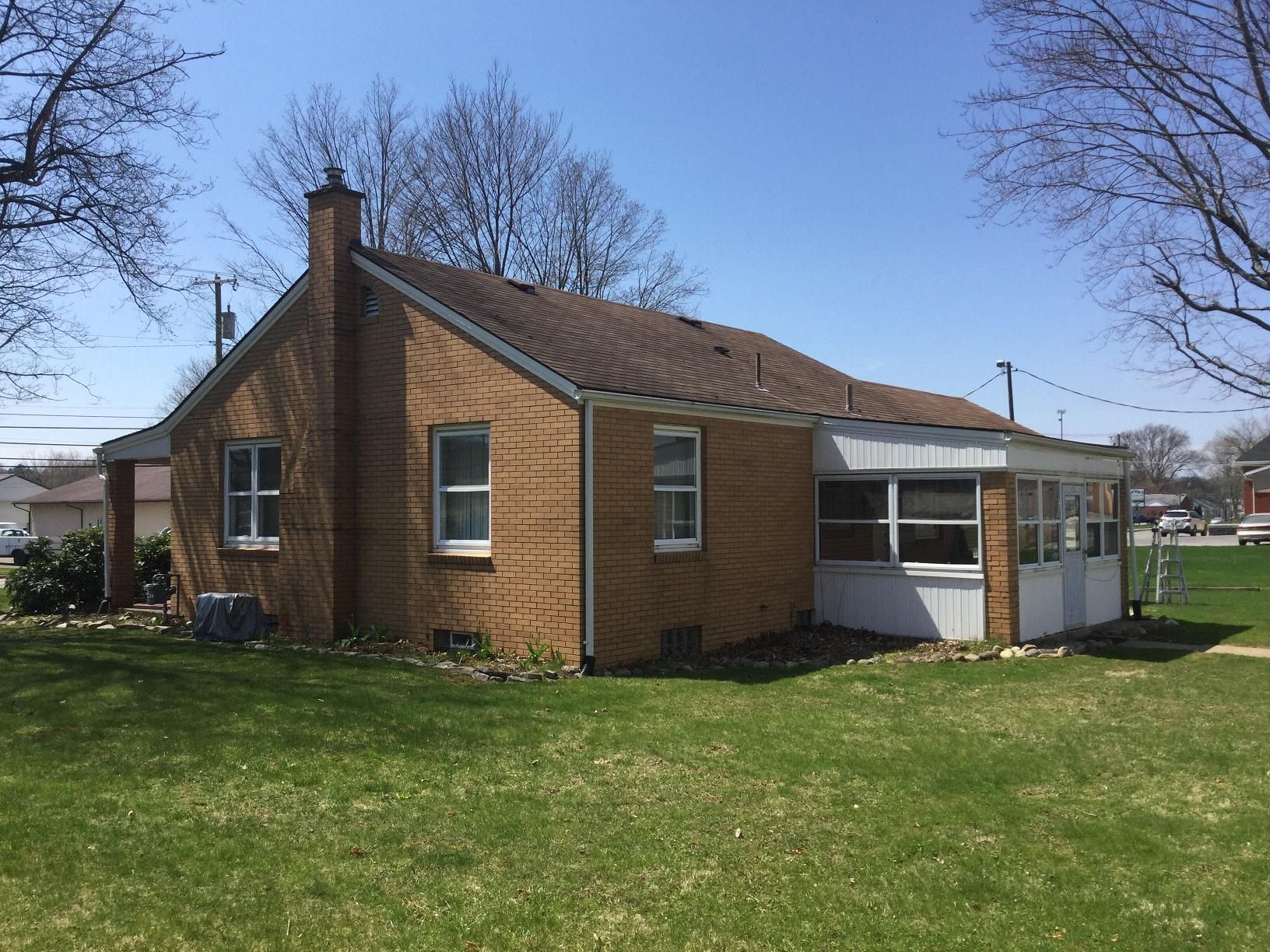Shirley Selogy by Silver Leaf Contracting 