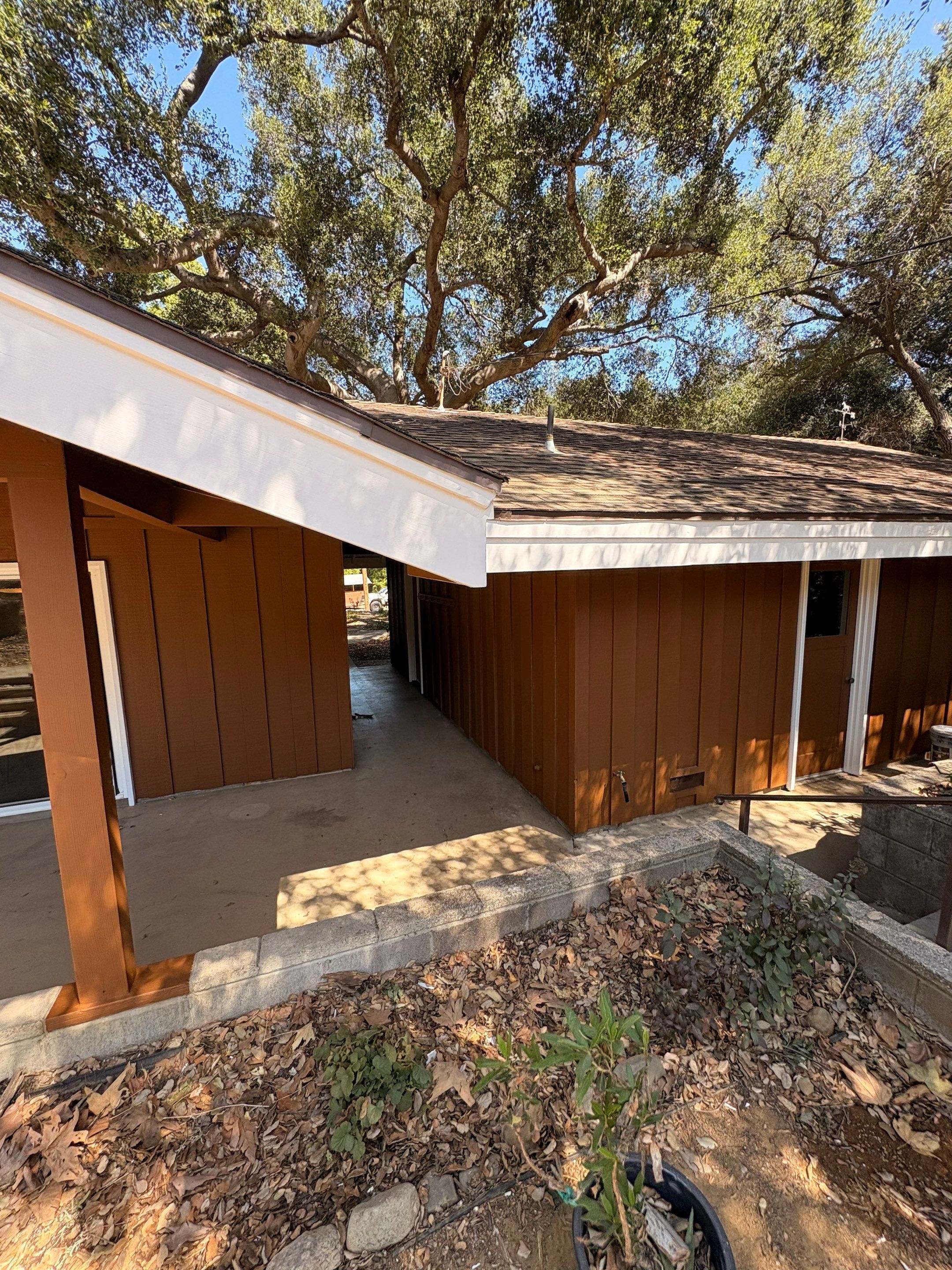 Jennifer's Exterior by Asis Painting Inc 