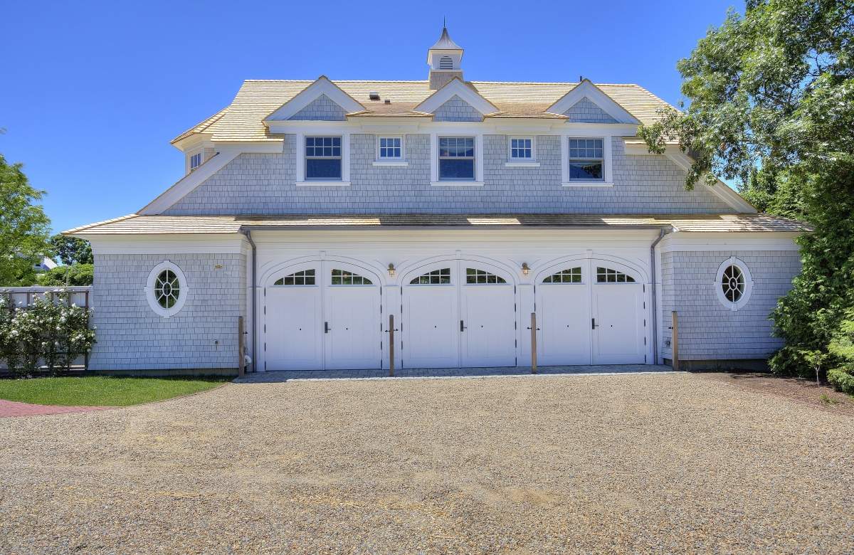 Lead Coated Copper Seamless Gutter by Gutter Pro-Edgartown/Matha’s Vineyard by Gutter Pro Enterprises