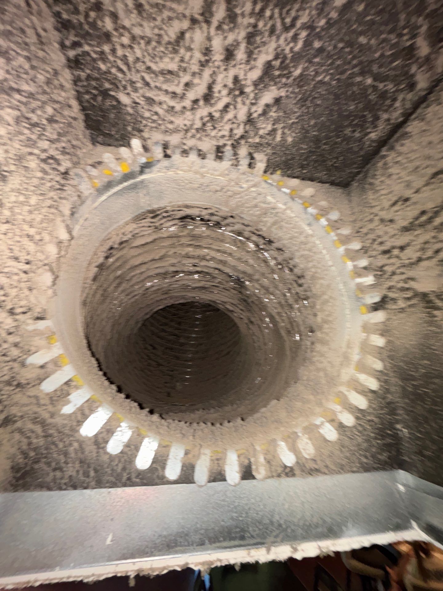 Dirty Air Duct Cleaning in Clermont by Hygienic Air, Inc