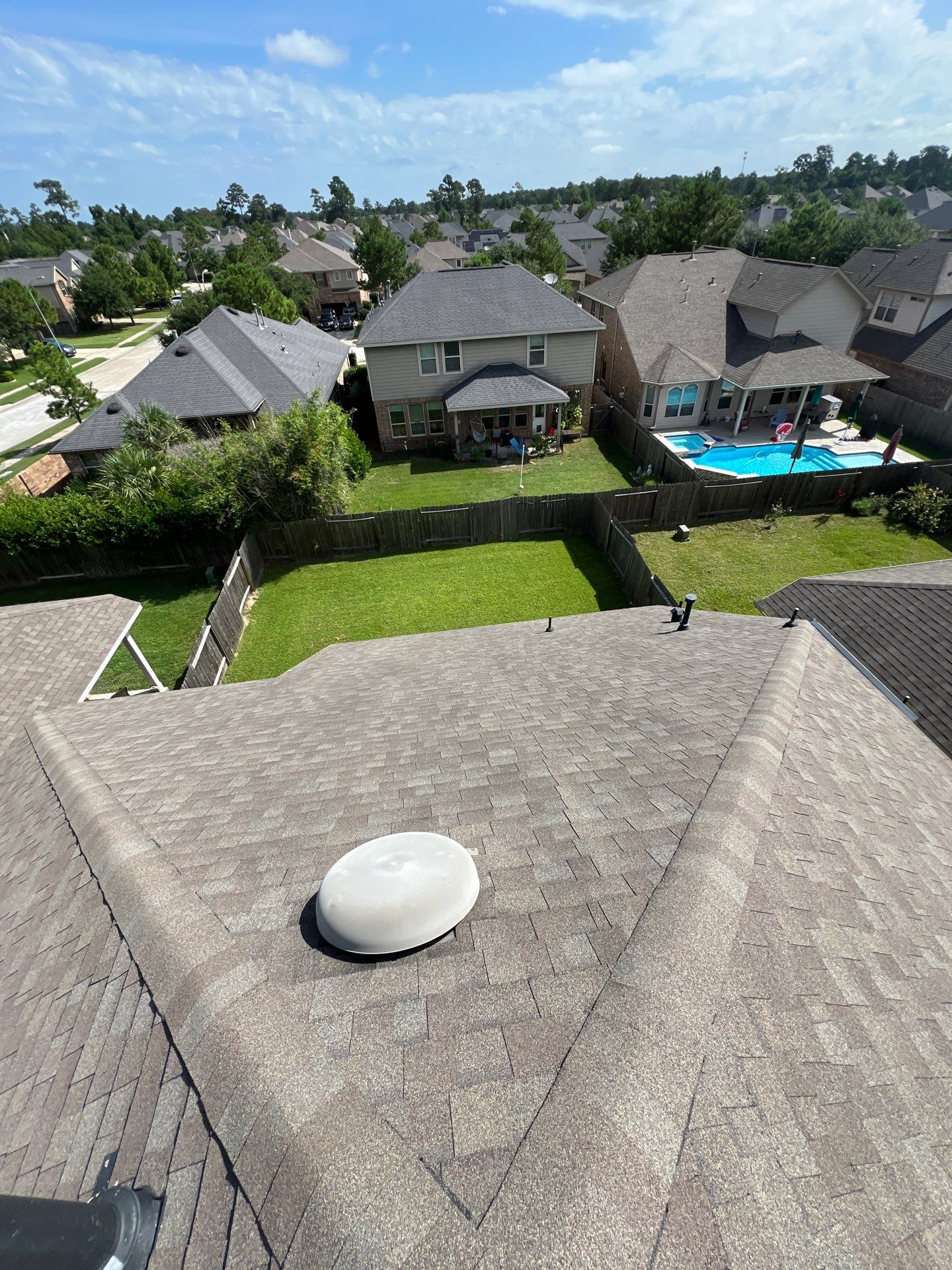 Hail Damage using Owen's Corning Duration (Lifetime) Shingles by Roof Repair Company