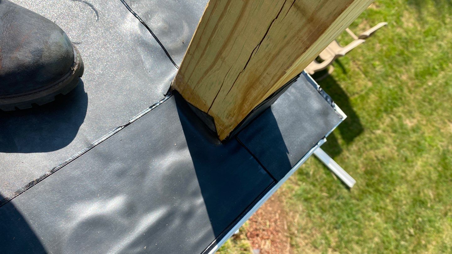 Siding Repair using Certainteed Mainsteet D4 and EPDM roof under deck by A Plus Exterior