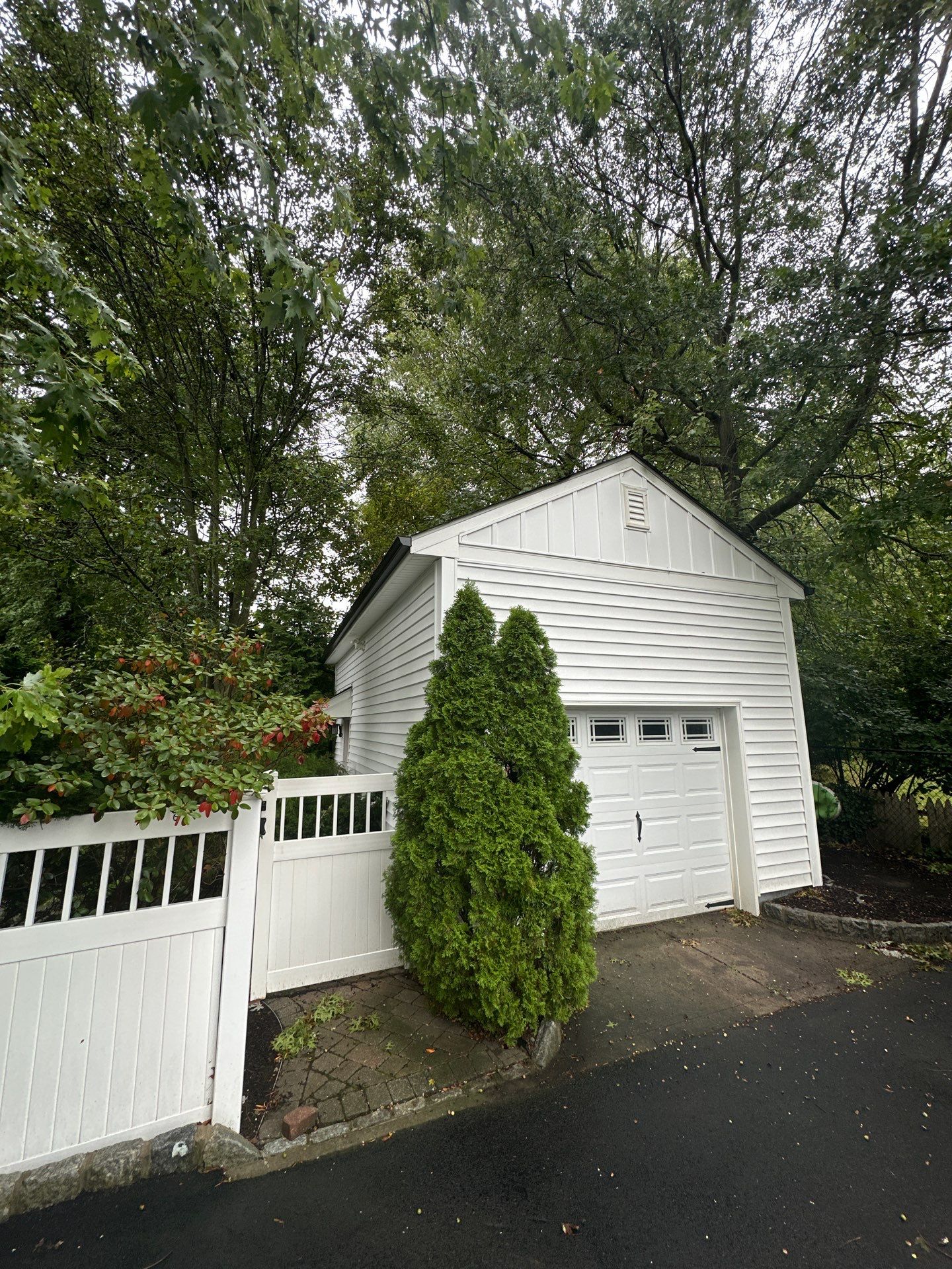 House Washing in Little Silver, NJ by Clearview Washing