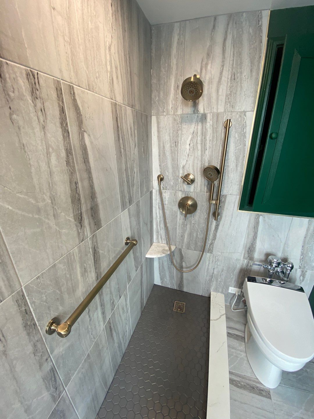 Sheridan road Bathroom remodel by Punch List