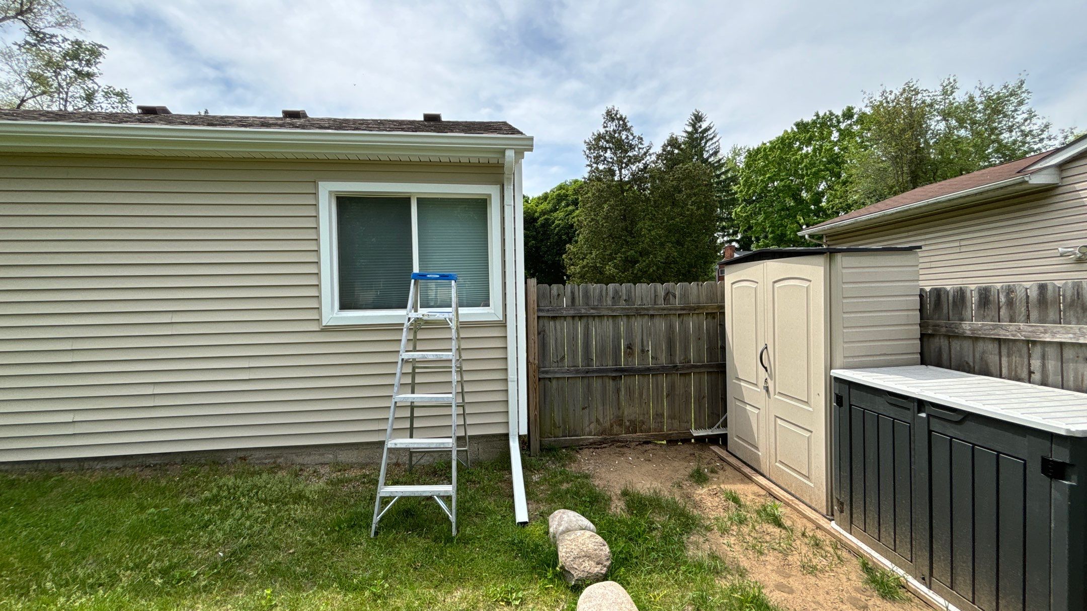 Siding Replacement using Certainteed Classic Restoration D4 by 180 Contractors