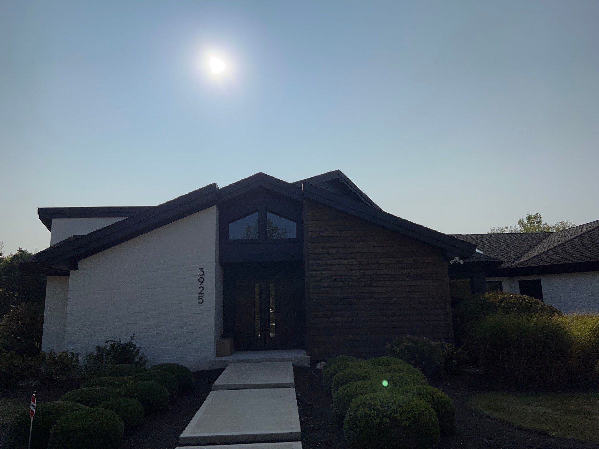 Black Frost Metal Shake Roof & Modern Exterior Renovation – Fort Wayne, IN by 4Ever Metal Roofing