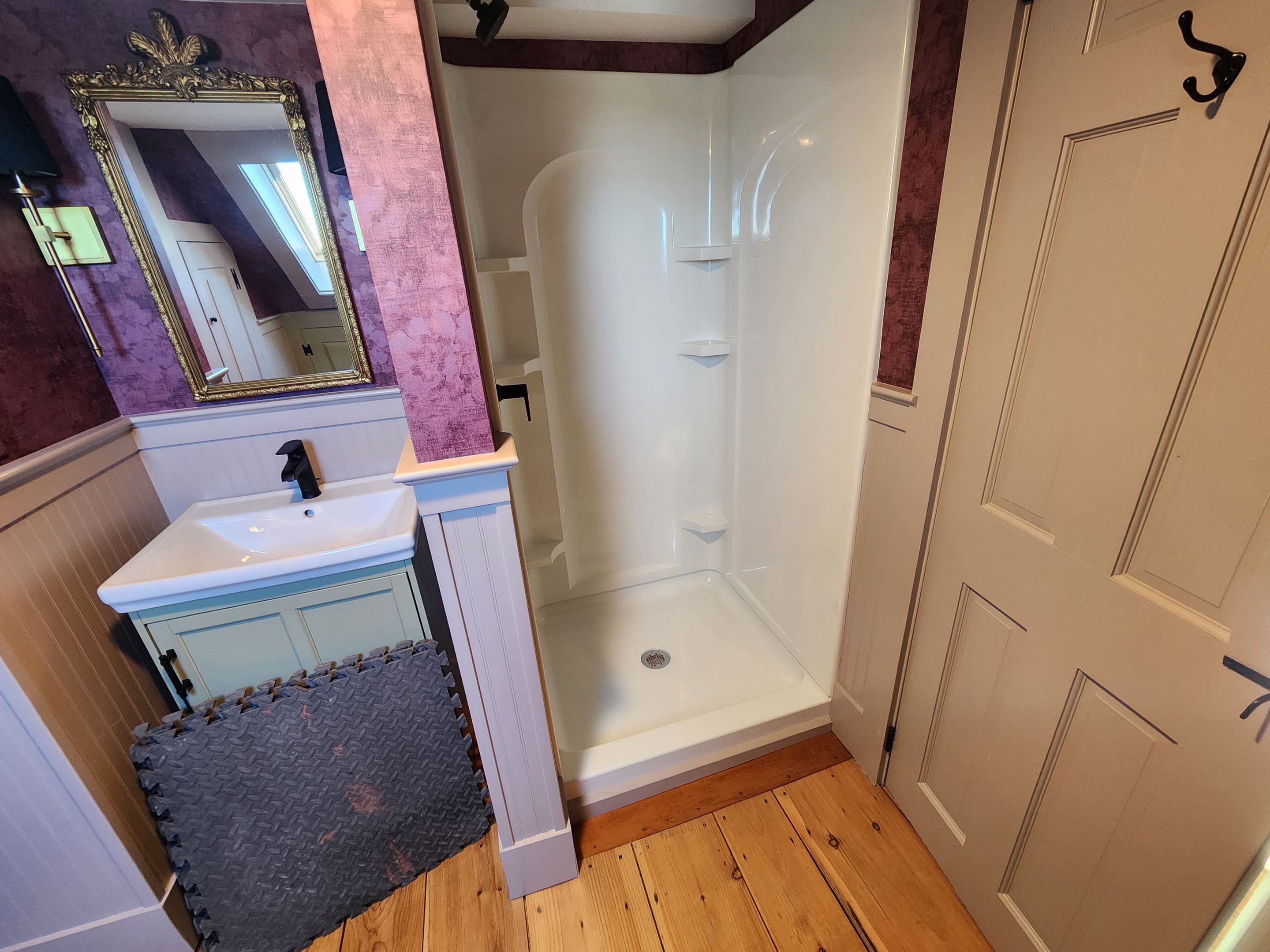 Semi-Frameless Shower Door by Cheshire Glass Company