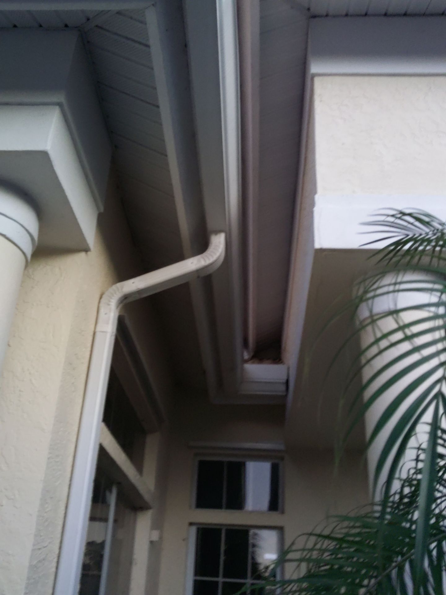 Soffit and Fascia Replacement in Sarasota, FL by Gutter Professors