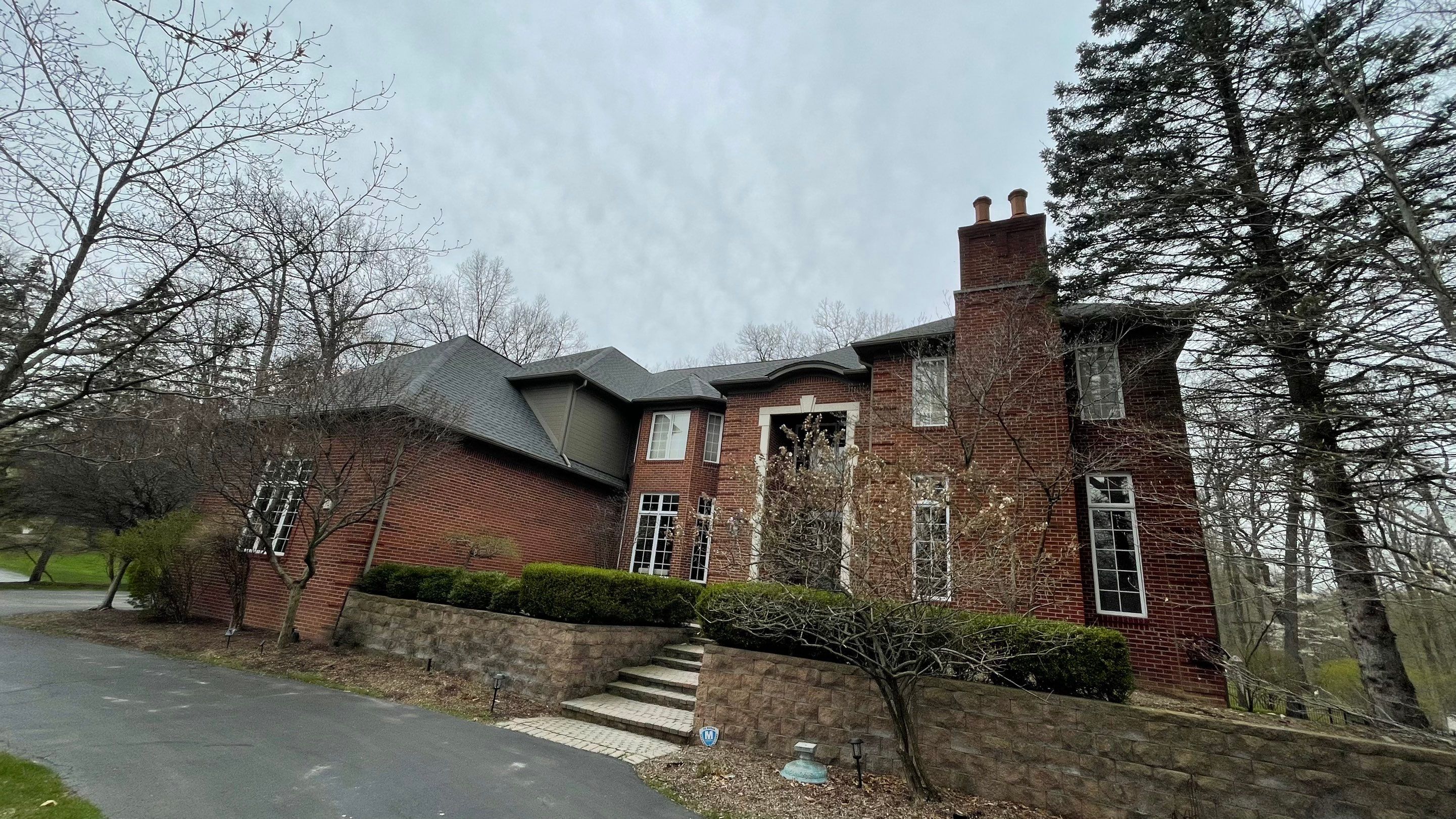 New Roof - Private Residence   by Bloomfield Construction & Restoration