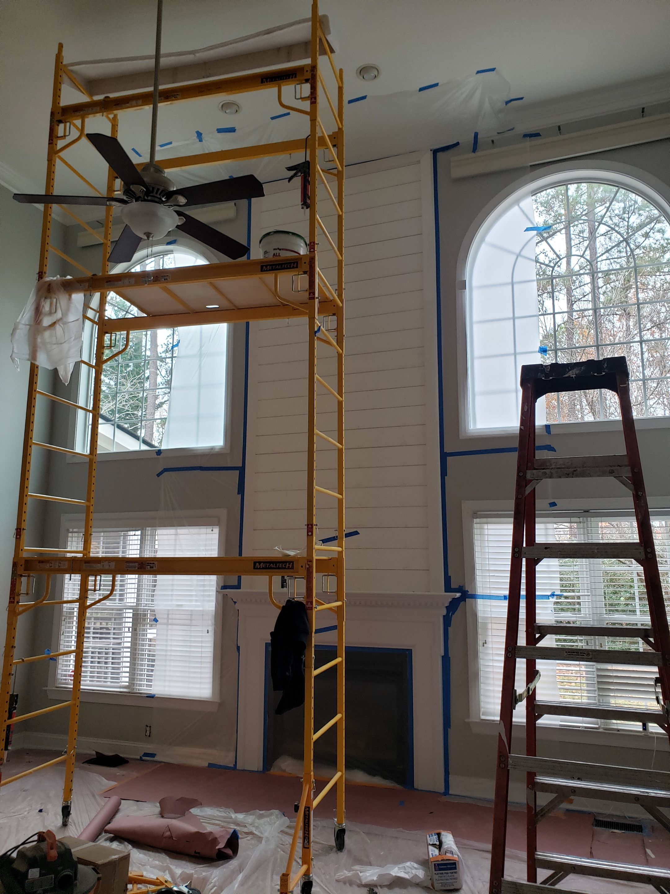 Inteiro painting and Cabineted painting by GonzalezPainters & Contractors Inc 