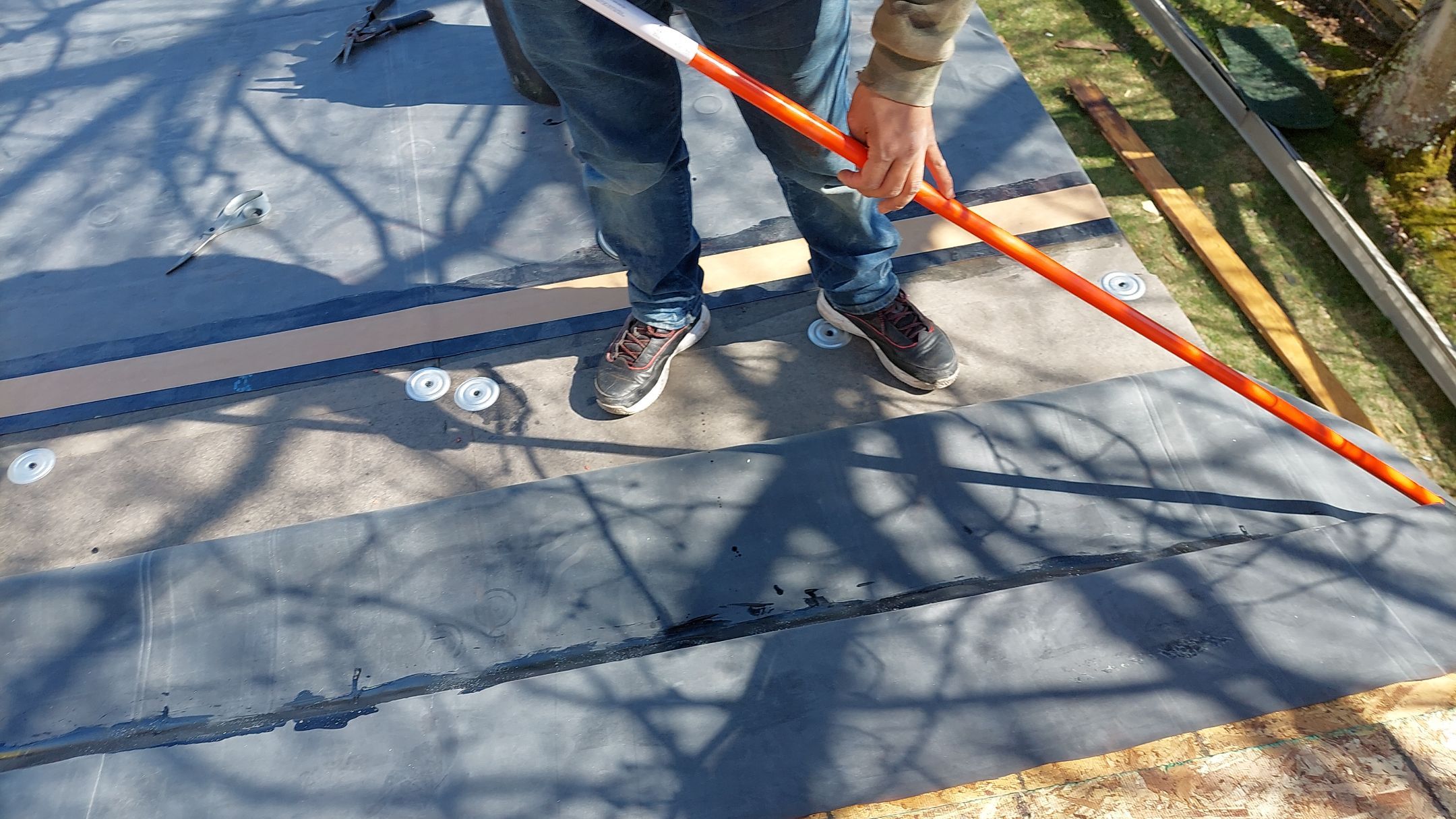 Black Shadow & Rubber by Tamlin Roofing