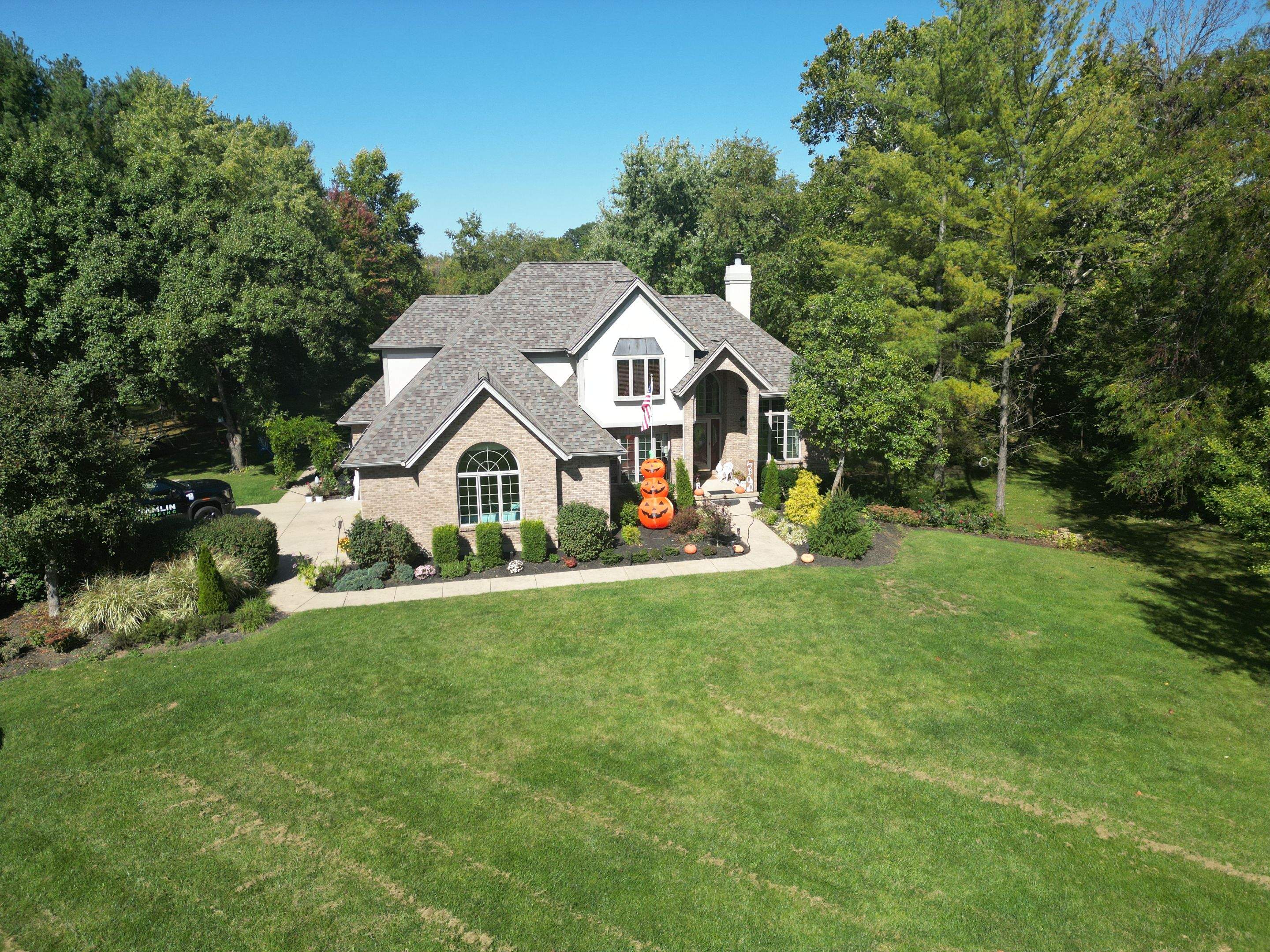 West Hamilton - Majestic Shake by Tamlin Roofing