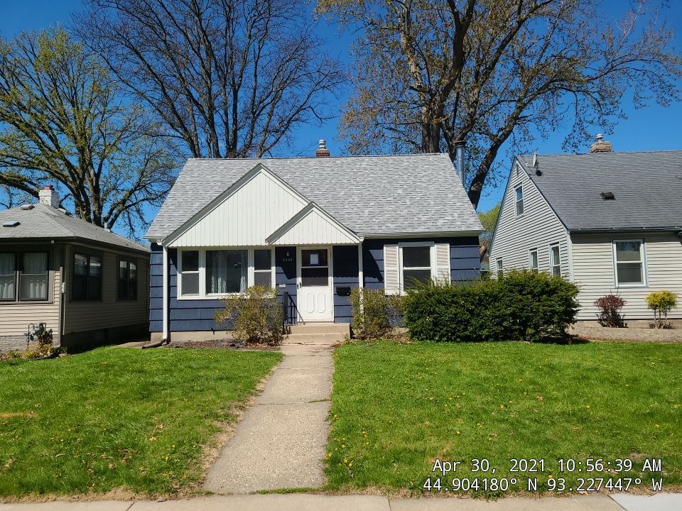 Minneapolis, MN – Roof, Gutter, and Skylight Replacement by First Impressions Exteriors