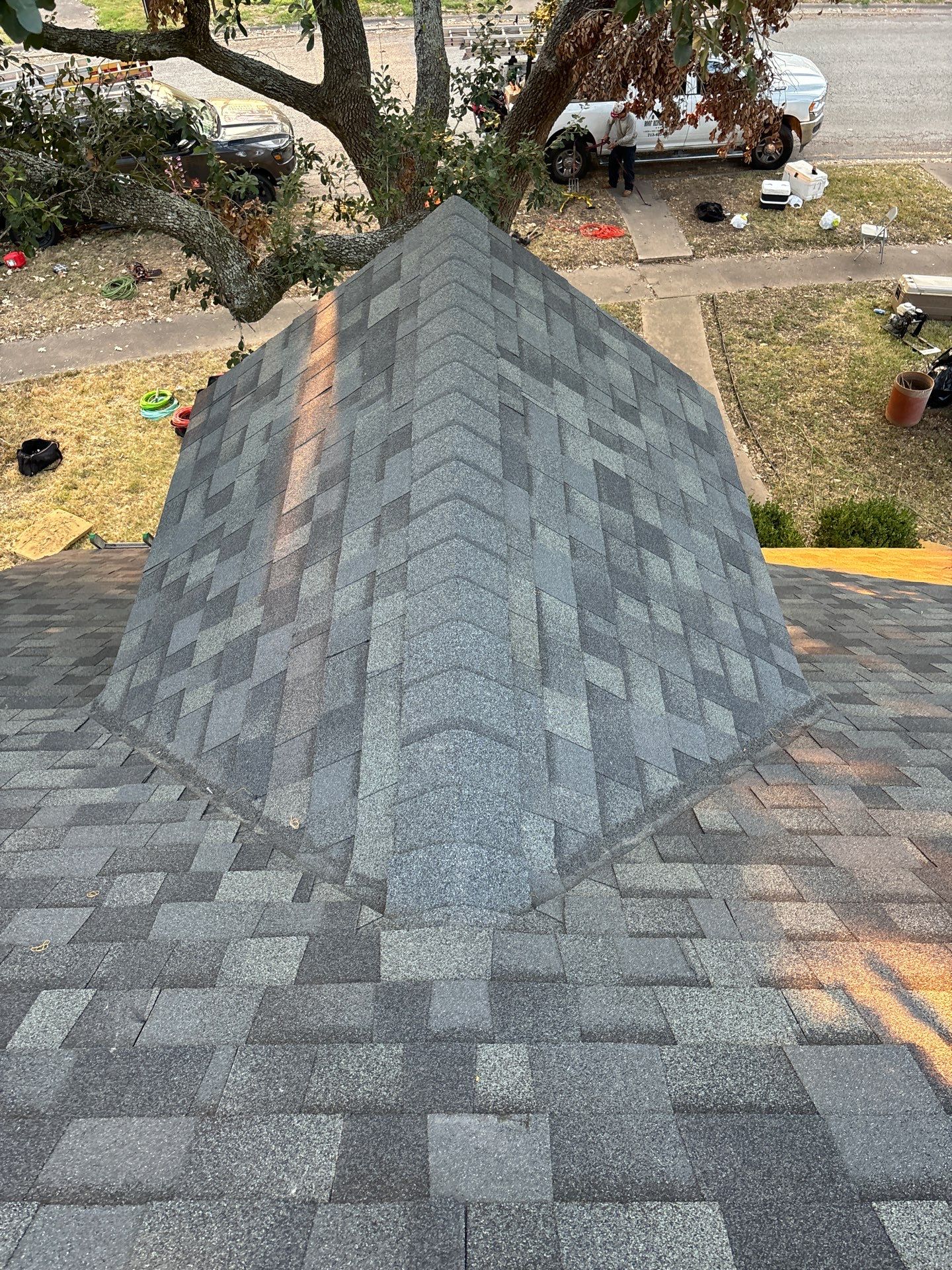 Residential Roofing Installation using Owen's Corning Duration (Lifetime) Shingles by Roof Repair Company