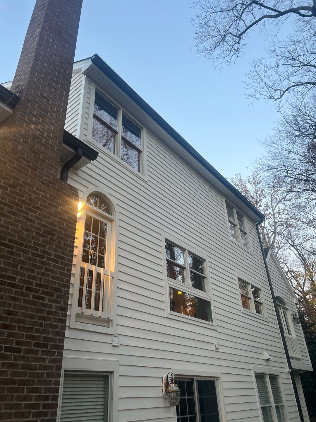 Arlington: Bevel Cedar Wood Siding Restoration by RM Banning, Inc.