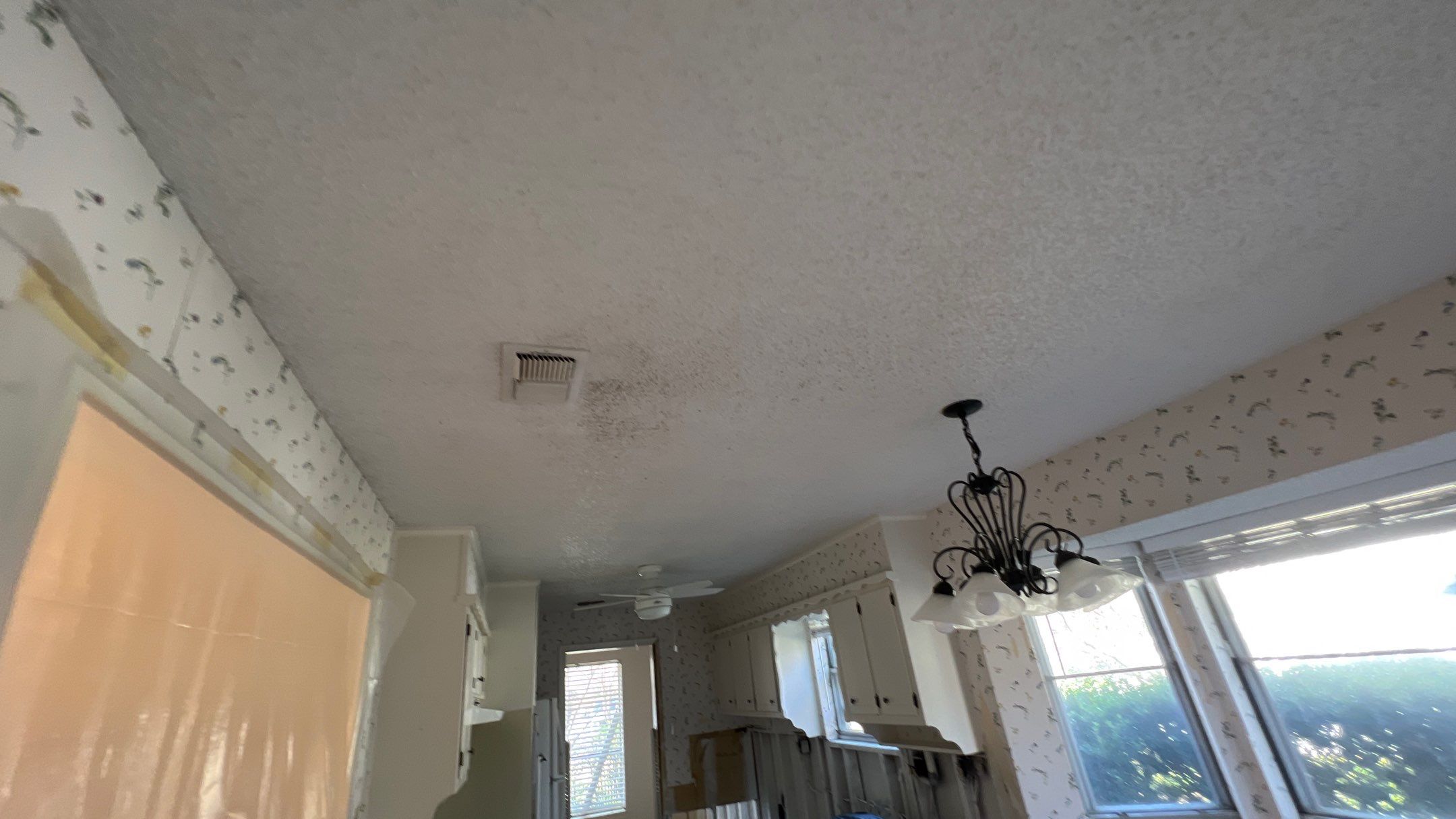 Kitchen Remodel by Harvey Roofing & Construction